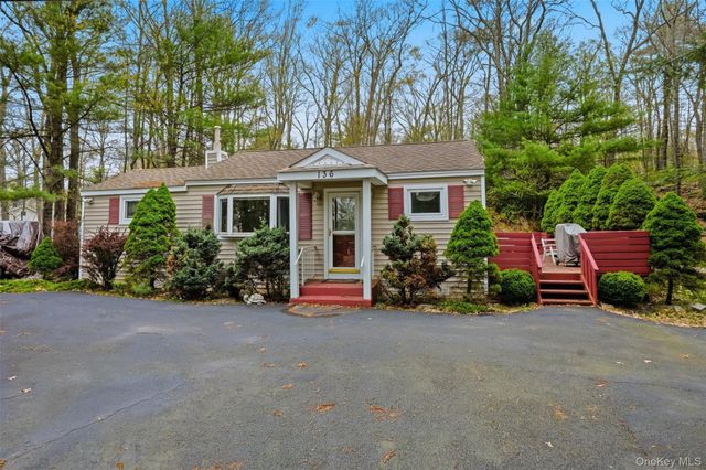 136 N Shore Drive, Wurtsboro, NY 12790