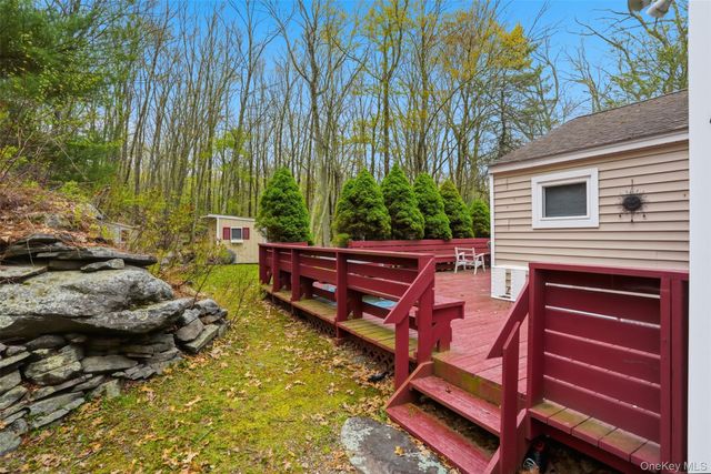 136 N Shore Drive, Wurtsboro, NY 12790