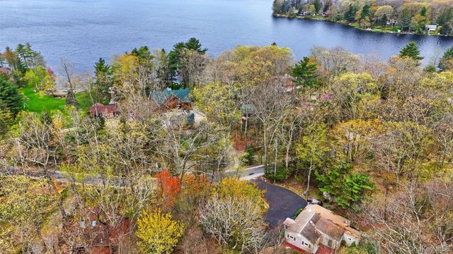 136 N Shore Drive, Wurtsboro, NY 12790