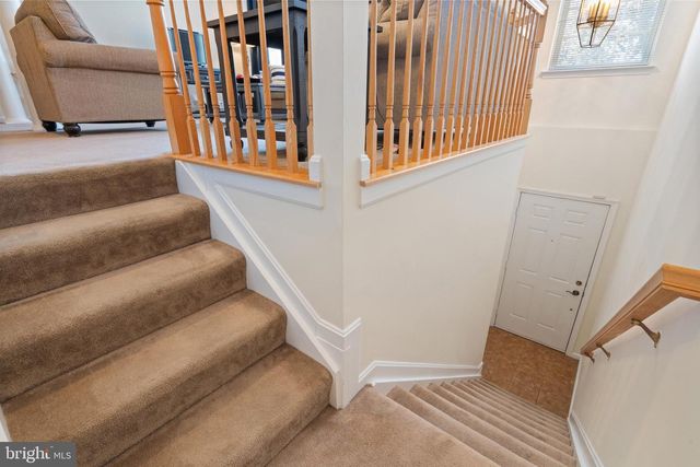 8736 PHIPPS FARM WAY, Manassas, VA 20109