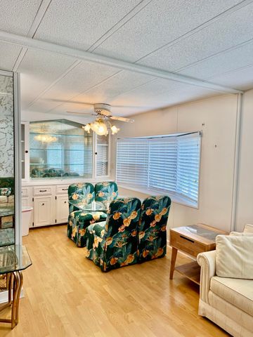 16 Grande Vista Way, Port St. Lucie, Port St Lucie, FL 34952