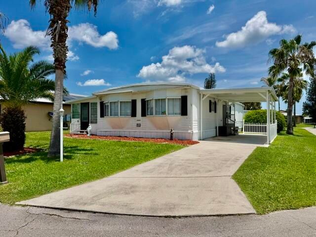 16 Grande Vista Way, Port St. Lucie, Port St Lucie, FL 34952