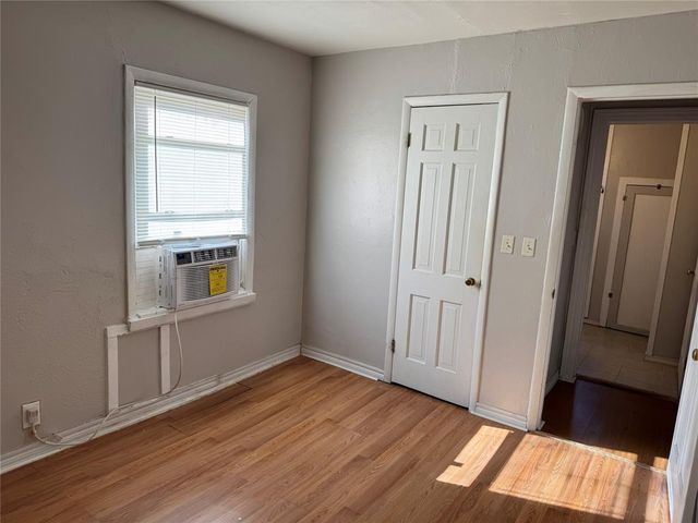 6812 NW 37th Avenue, Bethany, OK 73008