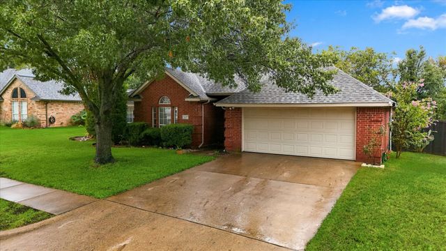 1635 Alexis Street, Midlothian, TX 76065