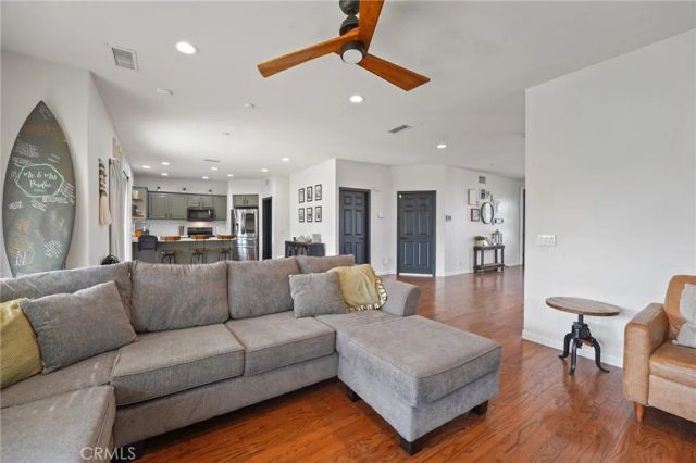 14289 Meadowlands Drive, Riverside, CA 92503