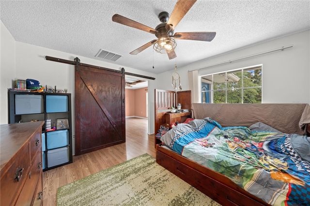 6570 BAY SHORE DRIVE, St Cloud, FL 34771