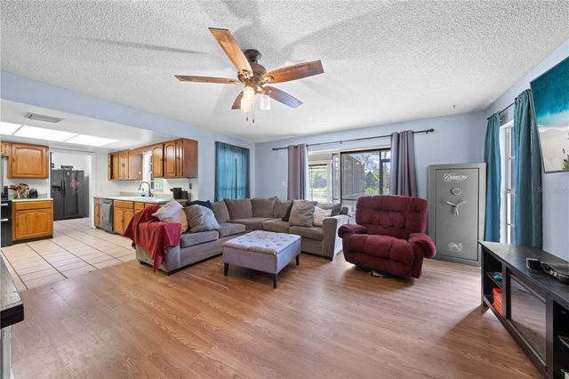 6570 BAY SHORE DRIVE, St Cloud, FL 34771