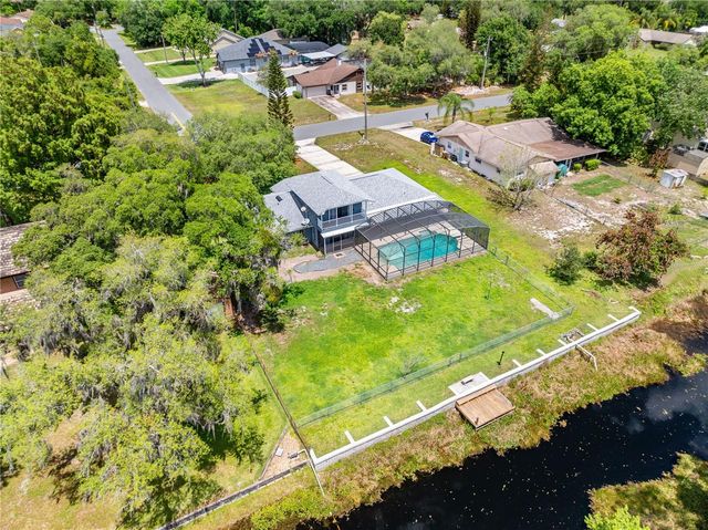 6570 BAY SHORE DRIVE, St Cloud, FL 34771