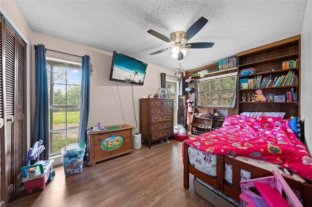 6570 BAY SHORE DRIVE, St Cloud, FL 34771