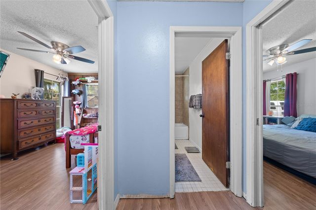 6570 BAY SHORE DRIVE, St Cloud, FL 34771