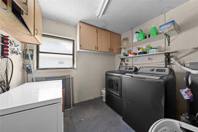 6570 BAY SHORE DRIVE, St Cloud, FL 34771