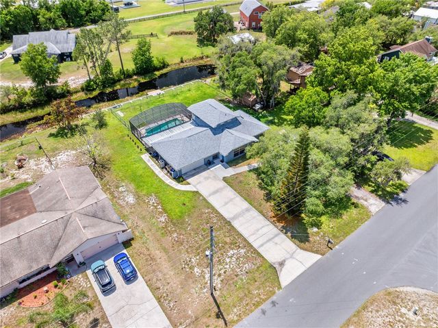 6570 BAY SHORE DRIVE, St Cloud, FL 34771