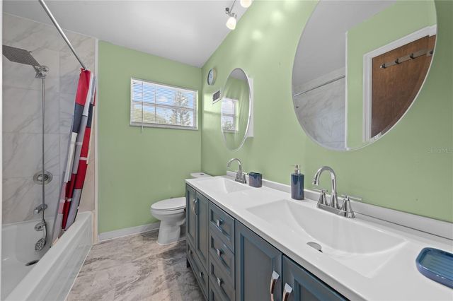 6570 BAY SHORE DRIVE, St Cloud, FL 34771