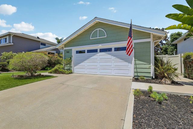 960 Concord Ct., Vista, CA 92081