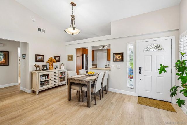 960 Concord Ct., Vista, CA 92081