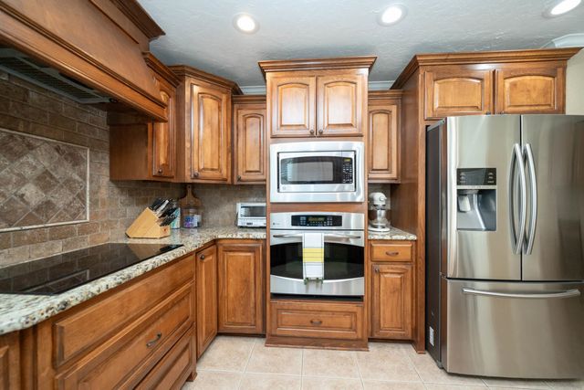 111 Winifreds Way, Hallsville, TX 75650