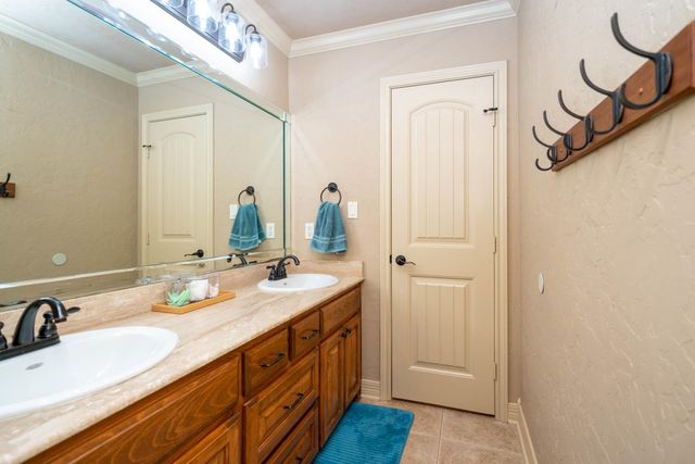 111 Winifreds Way, Hallsville, TX 75650