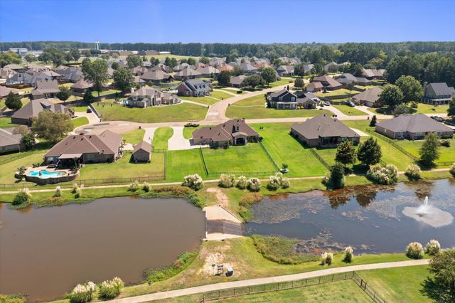 111 Winifreds Way, Hallsville, TX 75650