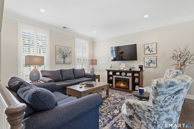 23 Putnam Lane 23, Danbury, CT 06810