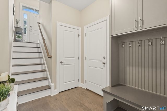 23 Putnam Lane 23, Danbury, CT 06810