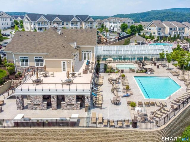 23 Putnam Lane 23, Danbury, CT 06810