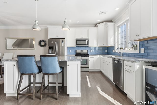 23 Putnam Lane 23, Danbury, CT 06810