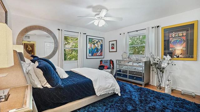 109 12TH AVENUE N, St Petersburg, FL 33701