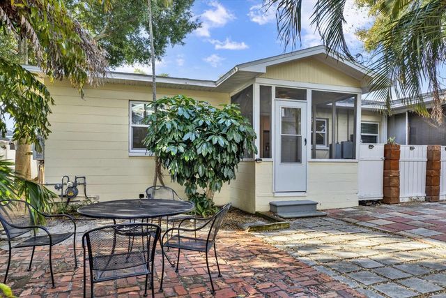 109 12TH AVENUE N, St Petersburg, FL 33701