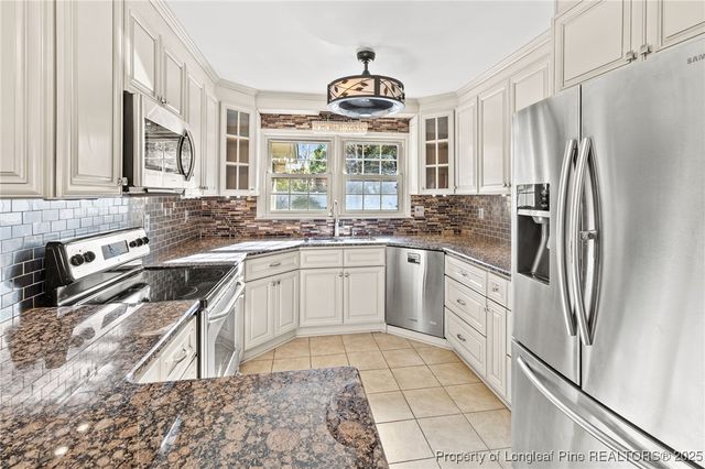 618 Wallingford Court, Fayetteville, NC 28314