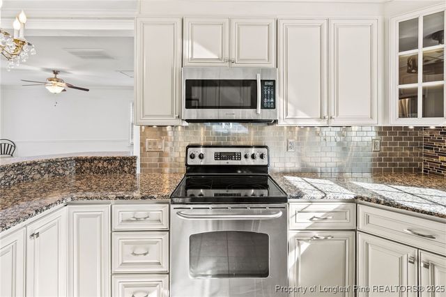 618 Wallingford Court, Fayetteville, NC 28314