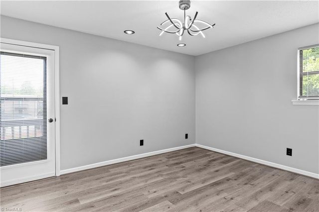 150 Vista Circle D, Winston-salem, NC 27106