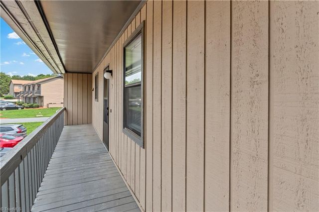 150 Vista Circle D, Winston-salem, NC 27106