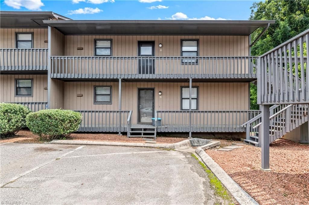 150 Vista Circle D, Winston-salem, NC 27106