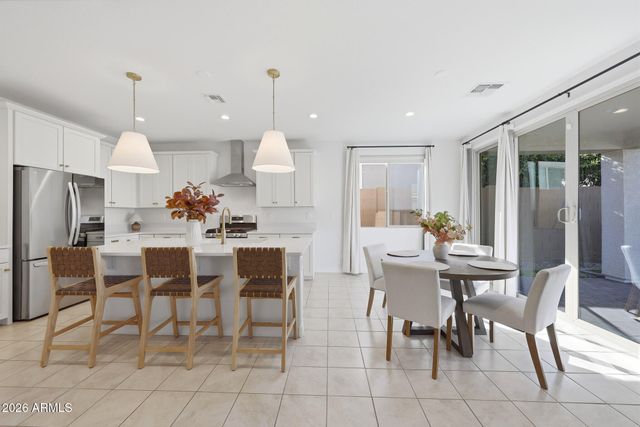 20234 W TURNEY Avenue, Litchfield Park, AZ 85340