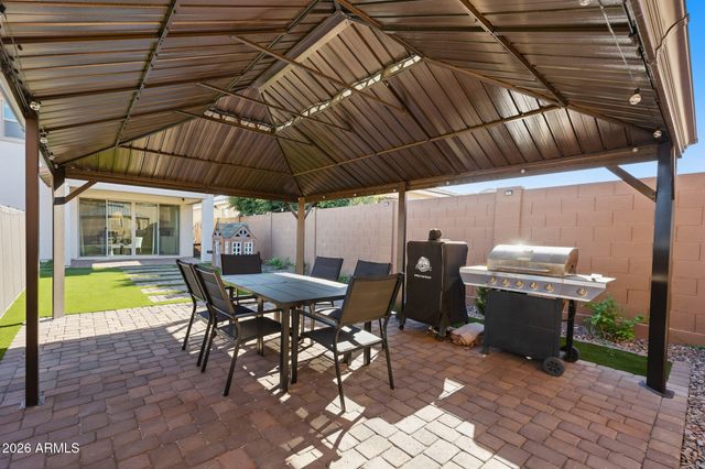 20234 W TURNEY Avenue, Litchfield Park, AZ 85340