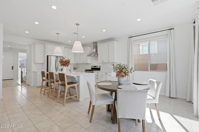 20234 W TURNEY Avenue, Litchfield Park, AZ 85340