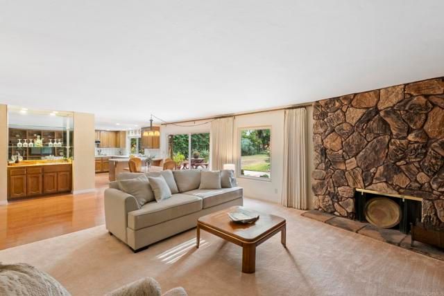 1099 Nugent Court, El Cajon, CA 92020