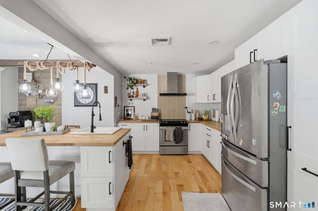 64 Risley Road, Vernon, CT 06066