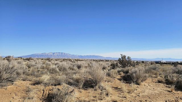 16th Street NW, Rio Rancho, NM 87144