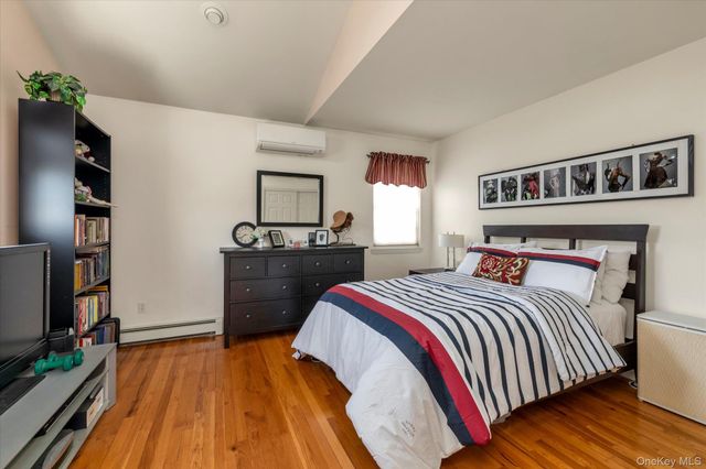 525 11th Street, Cedarhurst, NY 11516