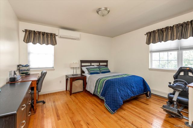 525 11th Street, Cedarhurst, NY 11516