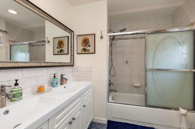 525 11th Street, Cedarhurst, NY 11516
