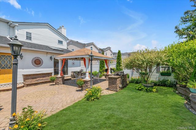 525 11th Street, Cedarhurst, NY 11516