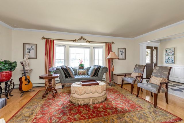 525 11th Street, Cedarhurst, NY 11516