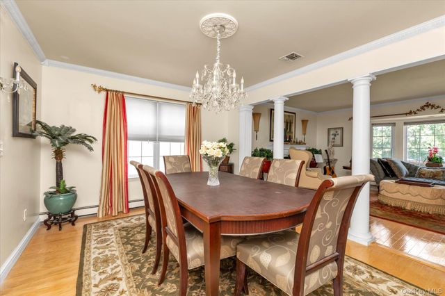 525 11th Street, Cedarhurst, NY 11516