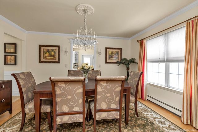 525 11th Street, Cedarhurst, NY 11516