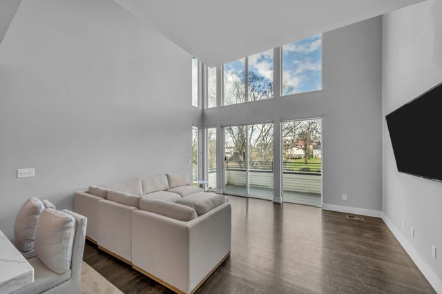 1512A Boscobel St, Nashville, TN 37206