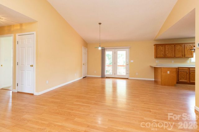 73 Ridge Brook Drive, Weaverville, NC 28787