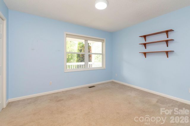 73 Ridge Brook Drive, Weaverville, NC 28787