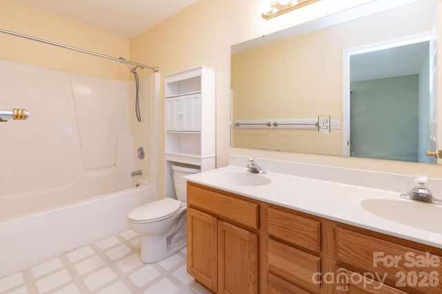 73 Ridge Brook Drive, Weaverville, NC 28787